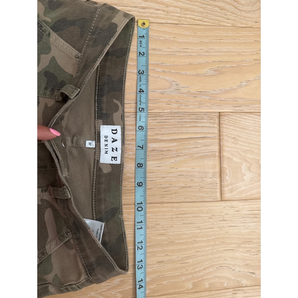 DAZE Women Pants Camo High Waisted Wide Leg Utility Cargo Military 27 - Picture 2 of 7
